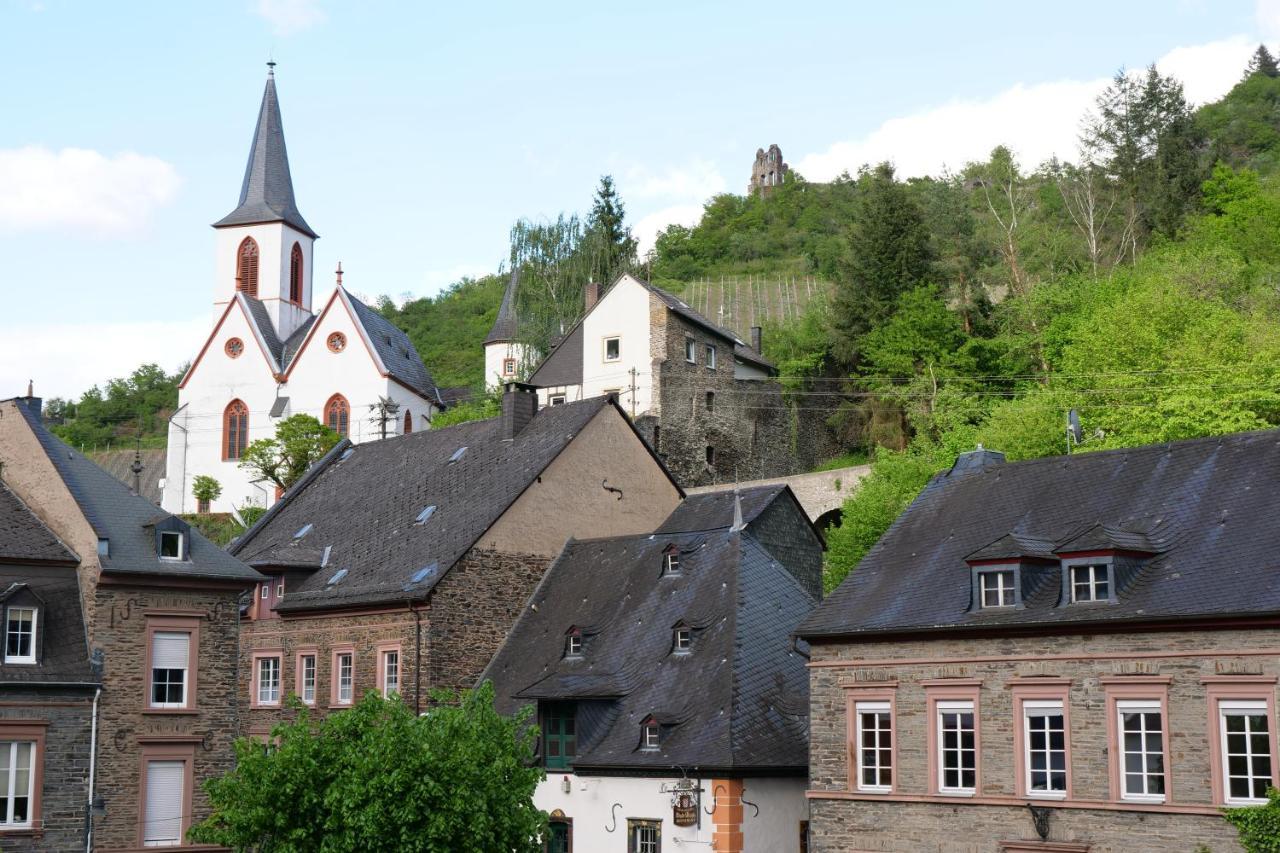 Kleine Moselruhe - Gemuetliche Ferienwohnung Bis 3 Personen - Zentral In Traben-Trarbach Extérieur photo